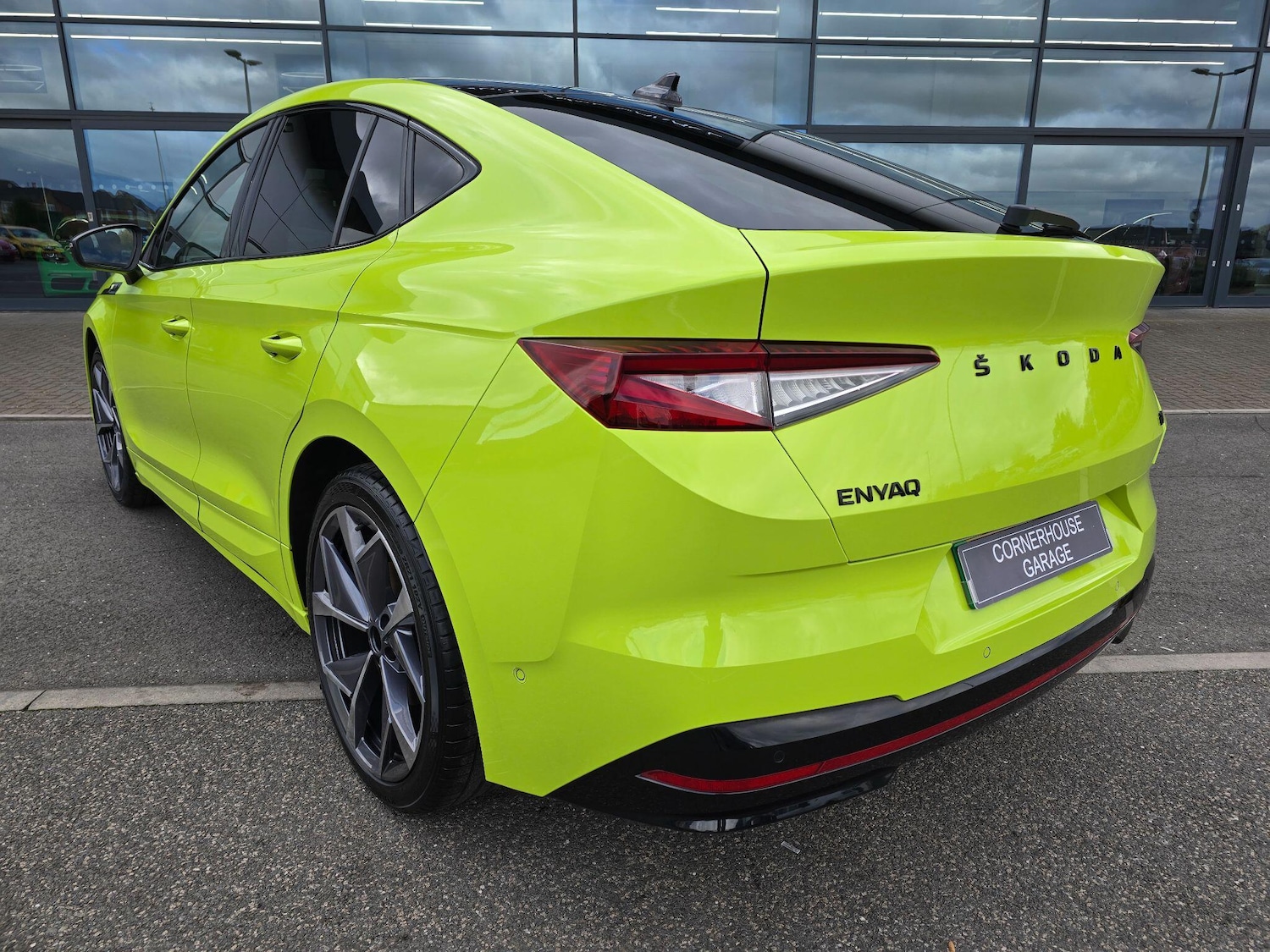 Used Skoda Enyaq 2022 for sale - 77427636: Photo 5