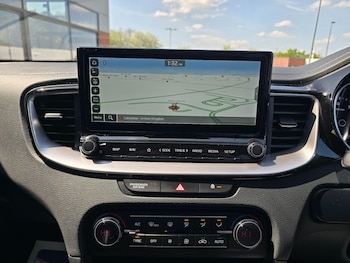 Used Kia Ceed 2023 for sale - 78377230: Photo