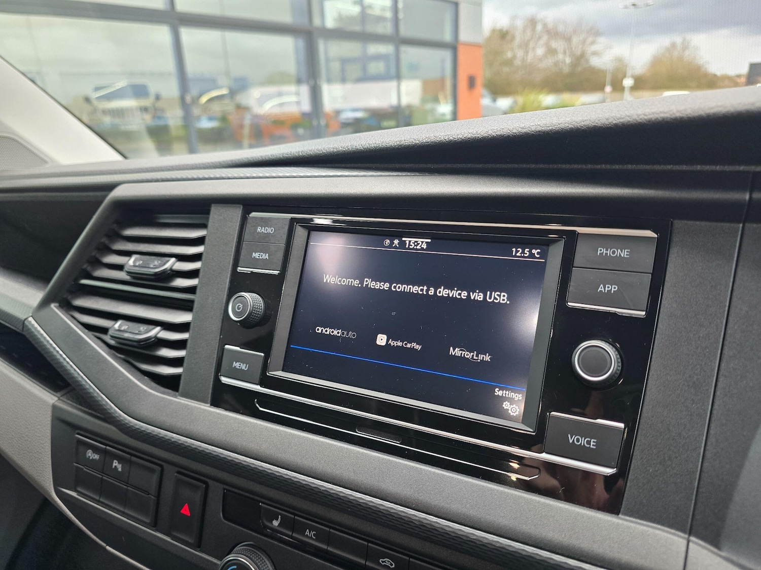 Used Volkswagen Transporter 2021 for sale - 77696643: Photo 33