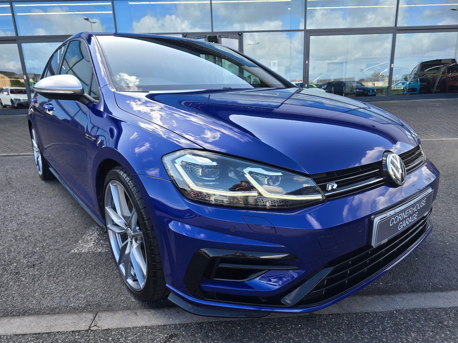 Used Volkswagen Golf 2017 for sale - 77892131: Photo 14