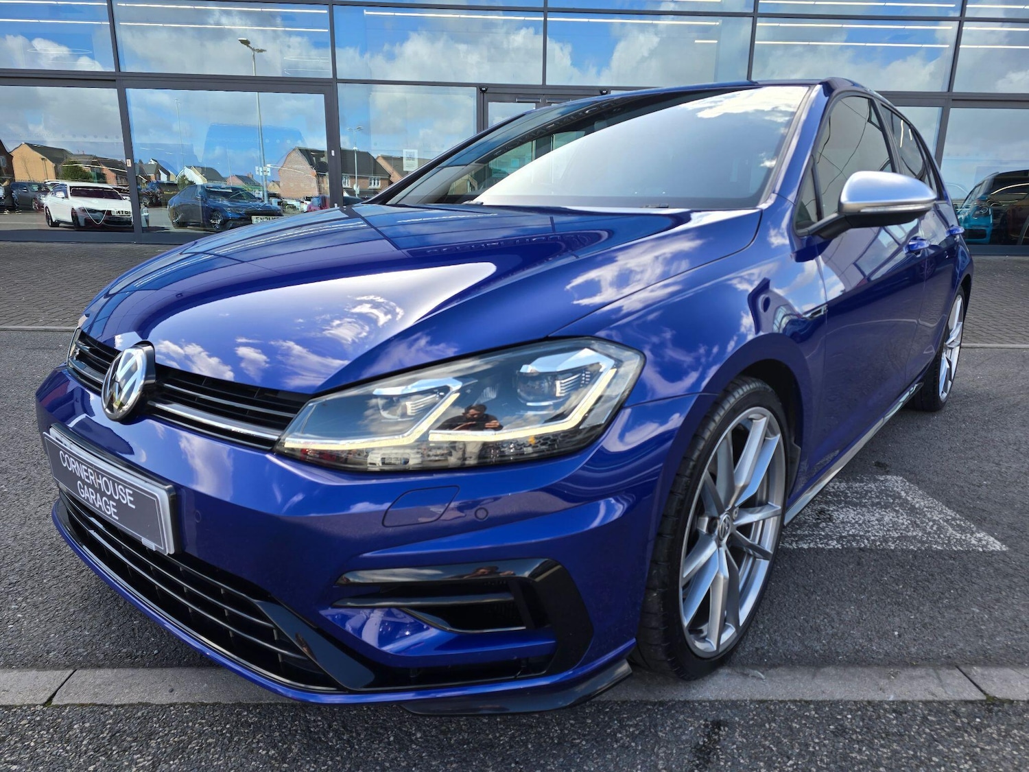 Used Volkswagen Golf 2017 for sale - 77892131: Photo 21