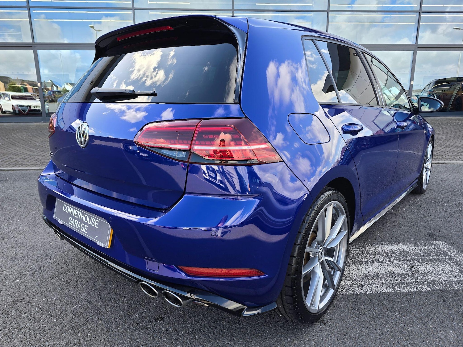 Used Volkswagen Golf 2017 for sale - 77892131: Photo 23