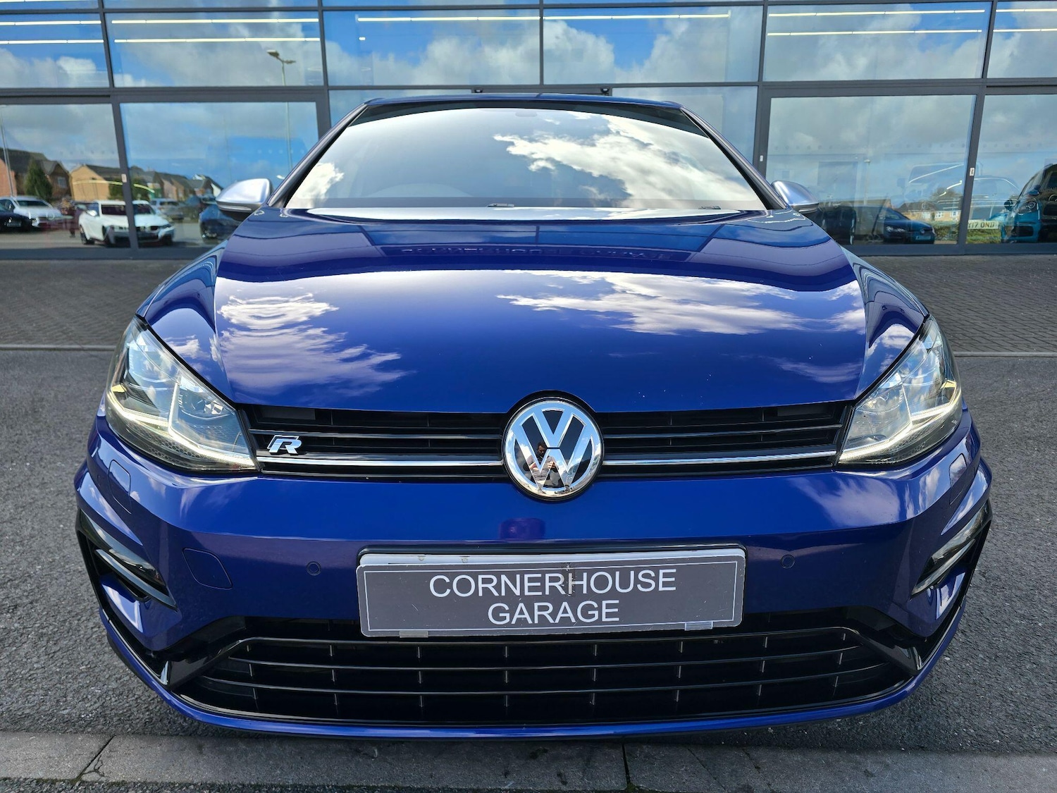 Used Volkswagen Golf 2017 for sale - 77892131: Photo 25