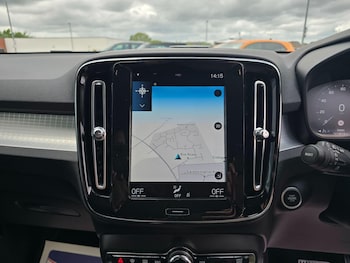 Used Volvo XC40 2021 for sale - 78649083: Photo
