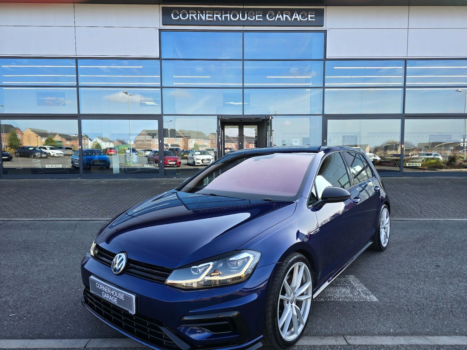 Used Volkswagen Golf 2018 for sale - 77977731: Photo 8