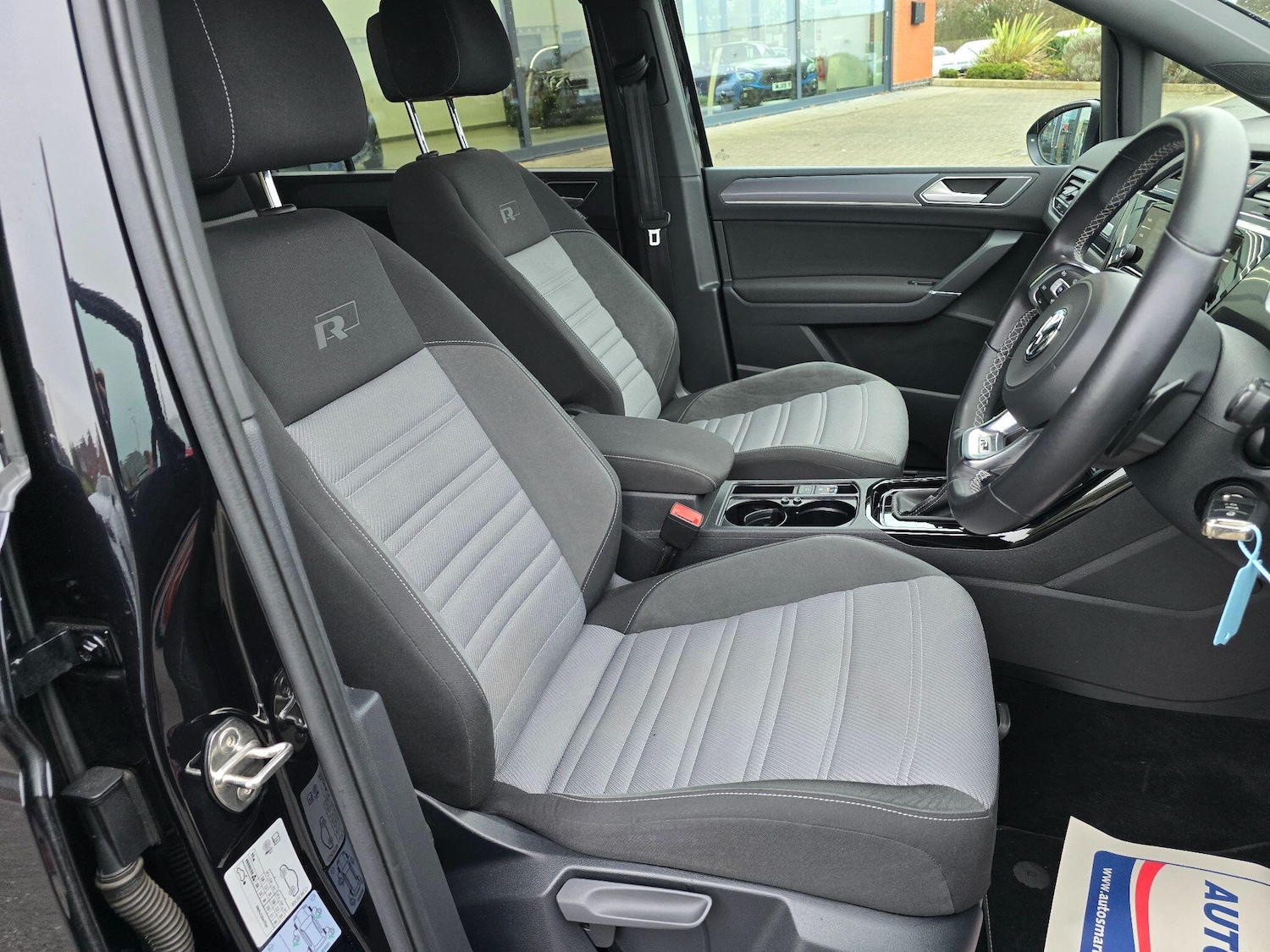 Used Volkswagen Touran 2020 for sale - 77427622: Photo 6