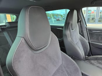 Used Skoda Superb 2018 for sale - 79889953: Photo