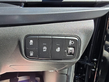 Used Hyundai i20 2023 for sale - 78375308: Photo