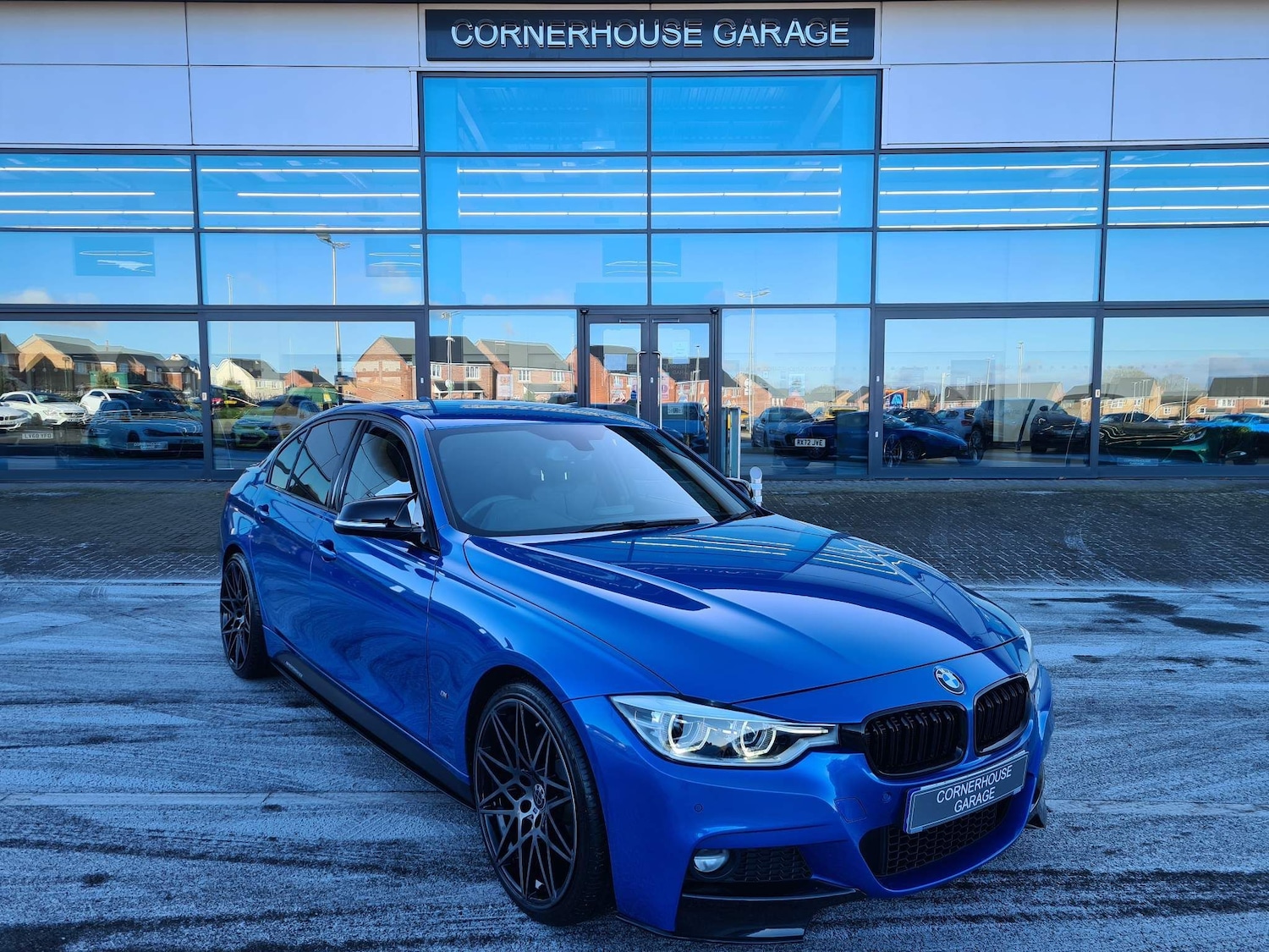 Used BMW 3 Series 2018 for sale - 65687511: Photo 1