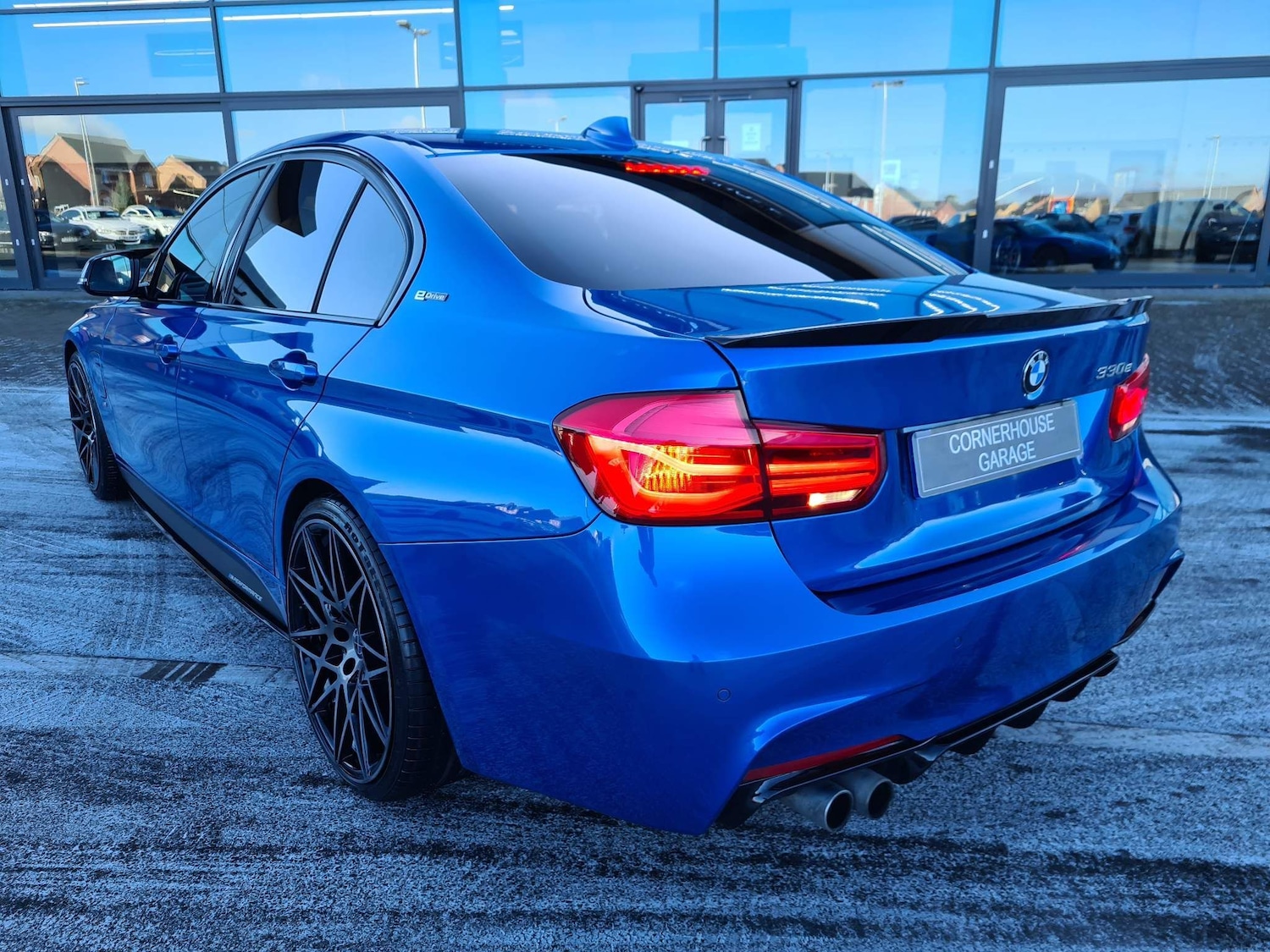 Used BMW 3 Series 2018 for sale - 65687511: Photo 2