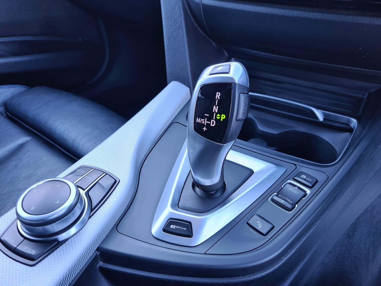 Used BMW 3 Series 2018 for sale - 65687511: Photo 35