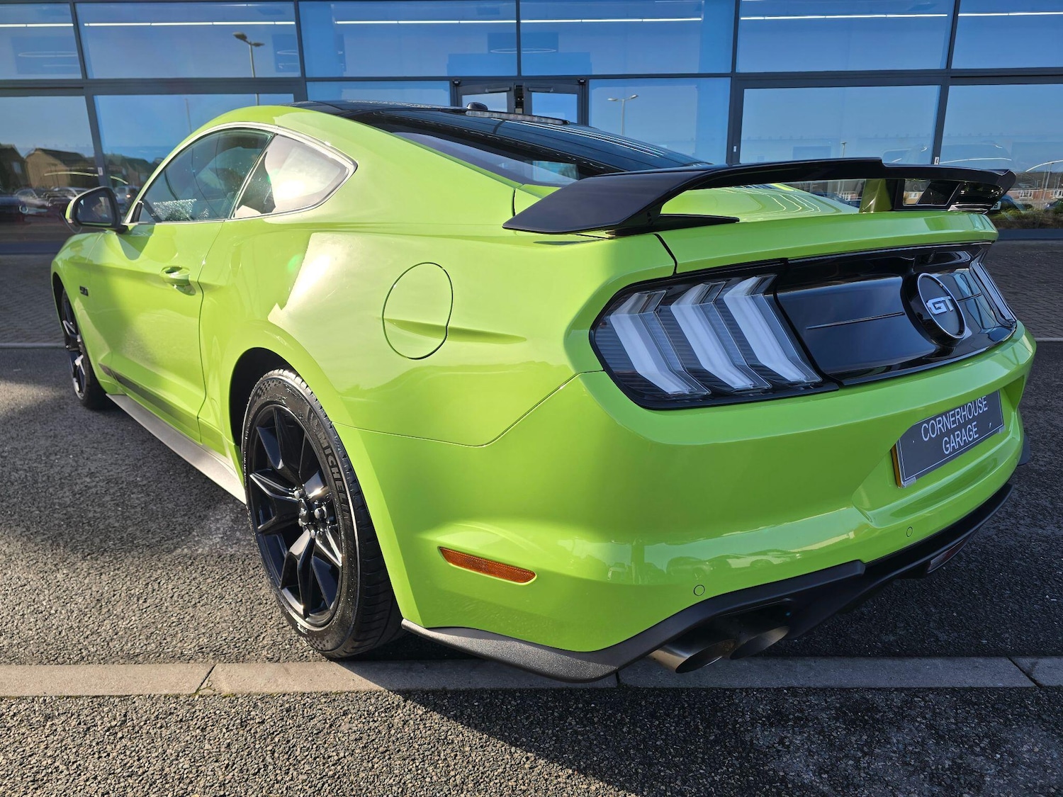 Used Ford Mustang 2020 for sale - 77853088: Photo 2