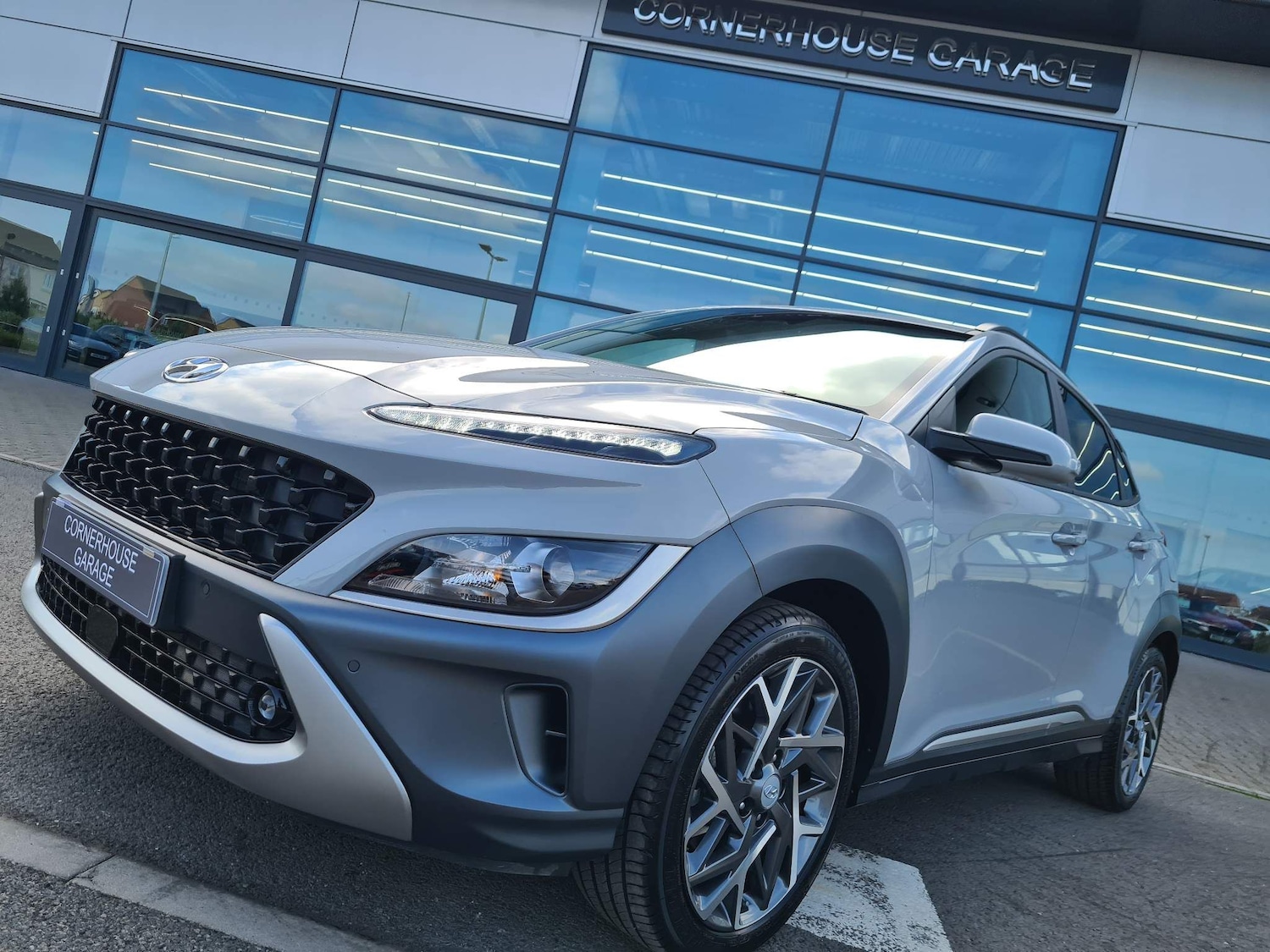 Used Hyundai KONA 2021 for sale - 64175661: Photo 4