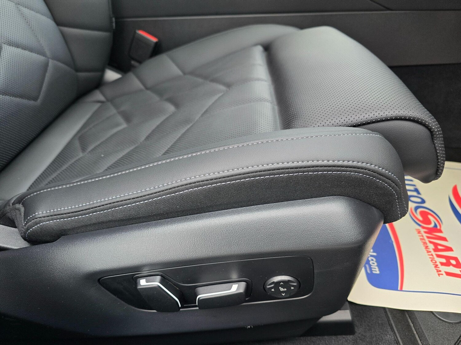 Used BMW i5 2024 for sale - 77427630: Photo 40