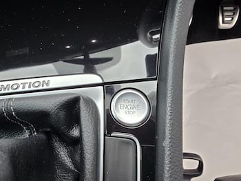 Used Volkswagen Golf 2018 for sale - 79889951: Photo
