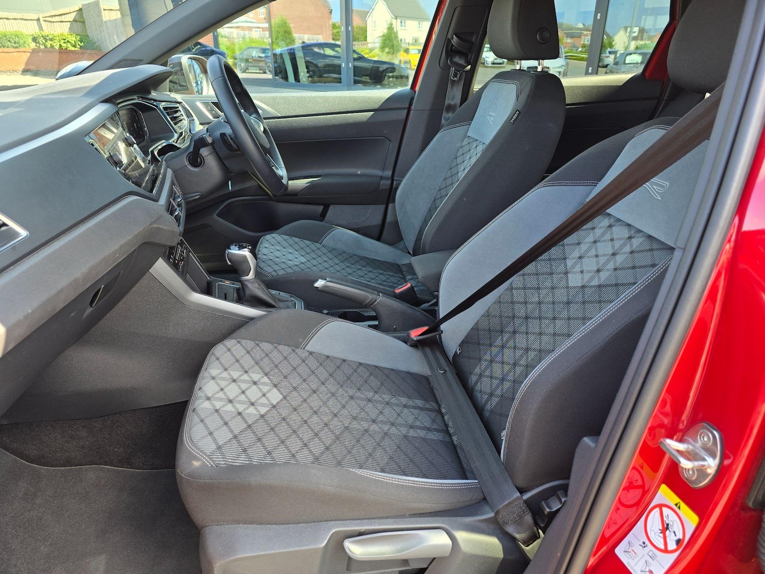 Used Volkswagen Taigo 2022 for sale - 77427582: Photo 9