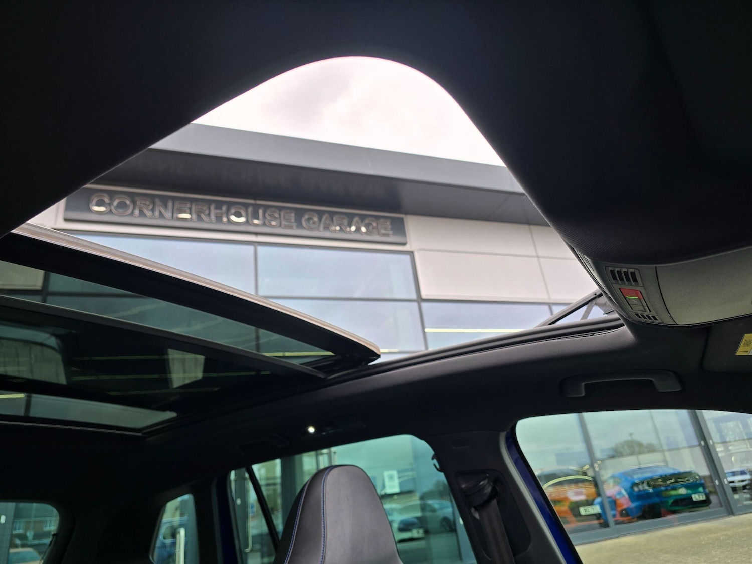 Used Volkswagen Tiguan 2021 for sale - 77598220: Photo 2