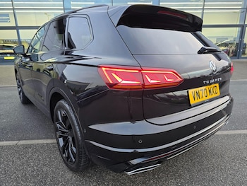 Used Volkswagen Touareg 2020 for sale - 78377182: Photo