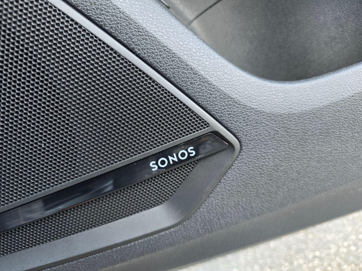 Used Audi SQ2 2022 for sale - 77738268: Photo 2