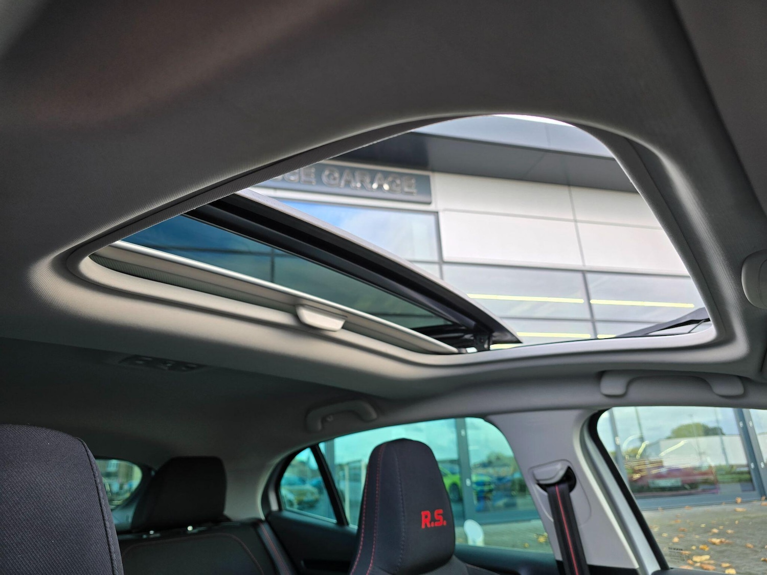 Used Renault Megane 2019 for sale - 77427584: Photo 38