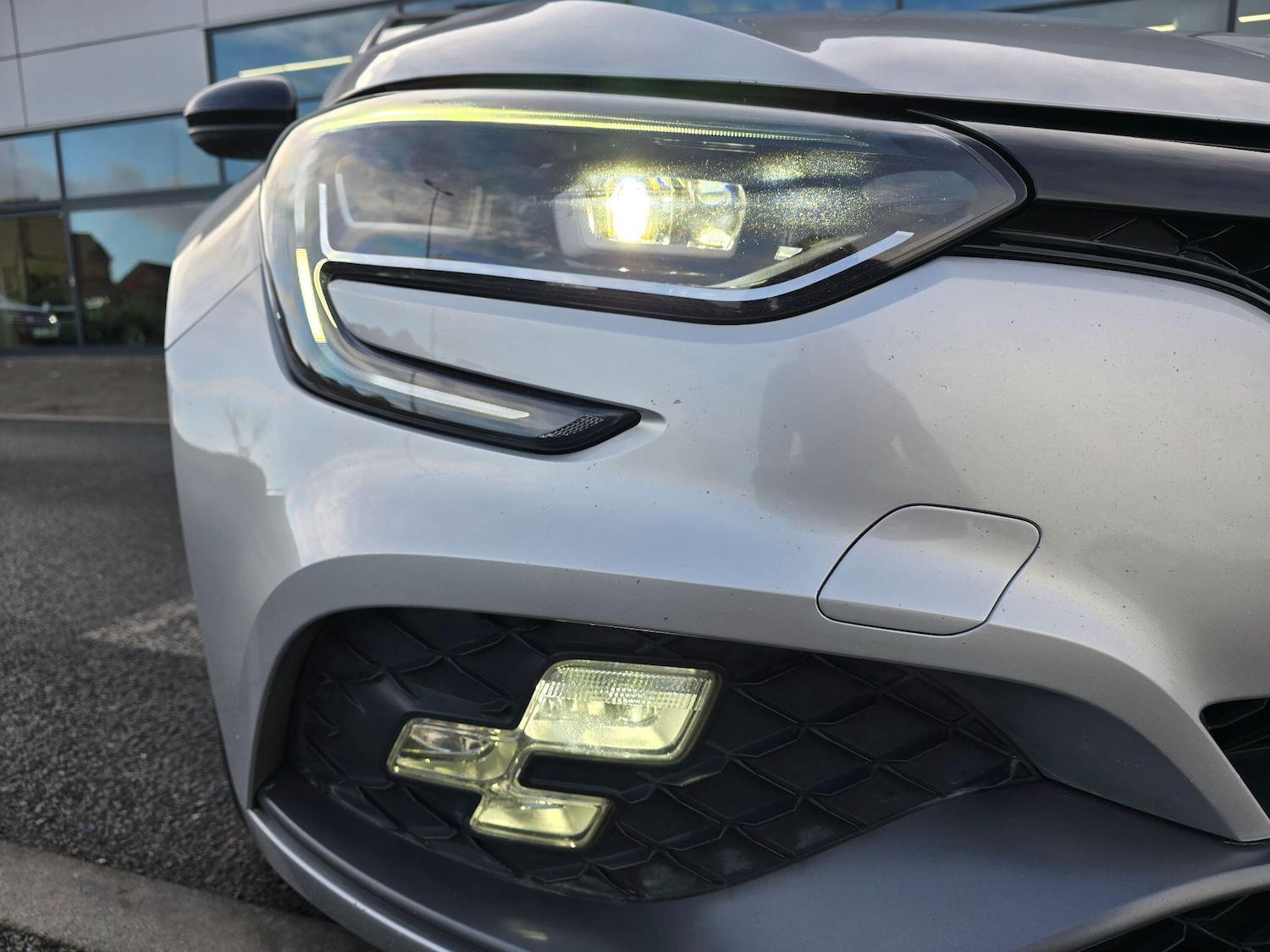 Used Renault Megane 2019 for sale - 77427584: Photo 43