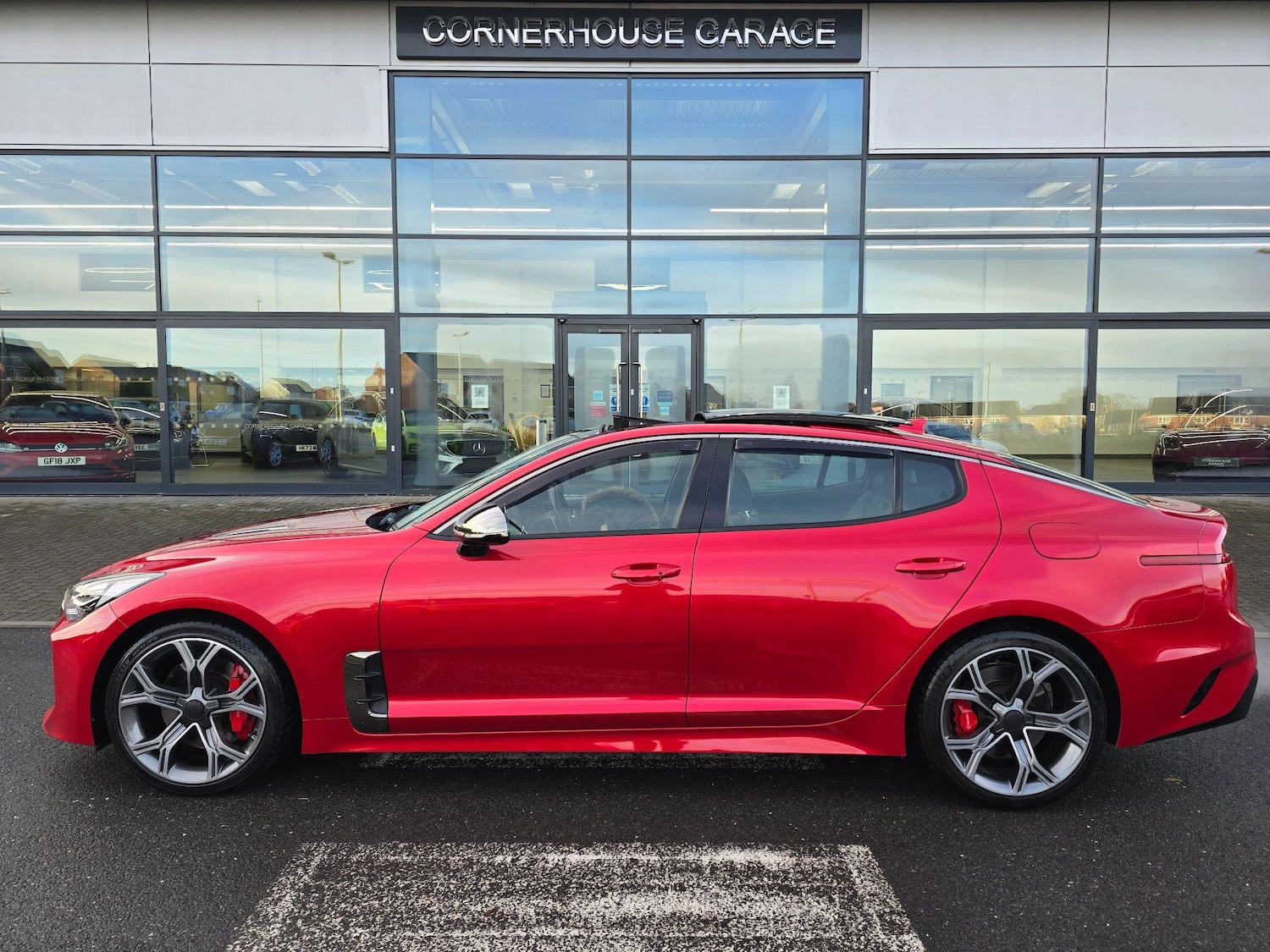 Used Kia Stinger 2018 for sale - 77427642: Photo 16
