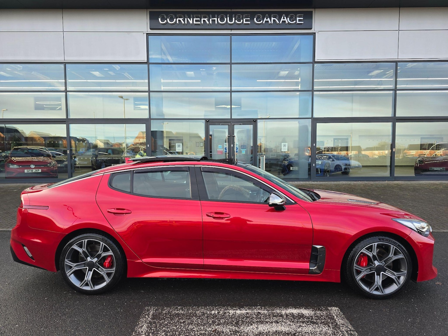Used Kia Stinger 2018 for sale - 77427642: Photo 21