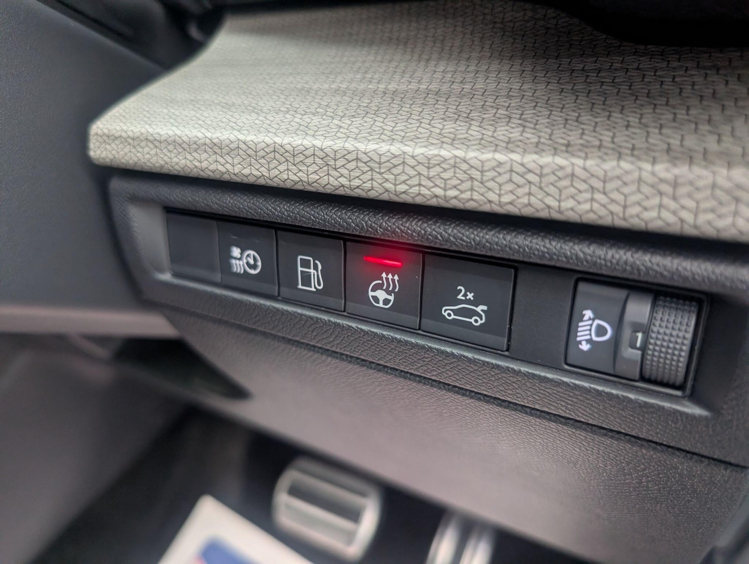 Used Citroen C5 X 2023 for sale - 77427599: Photo 28