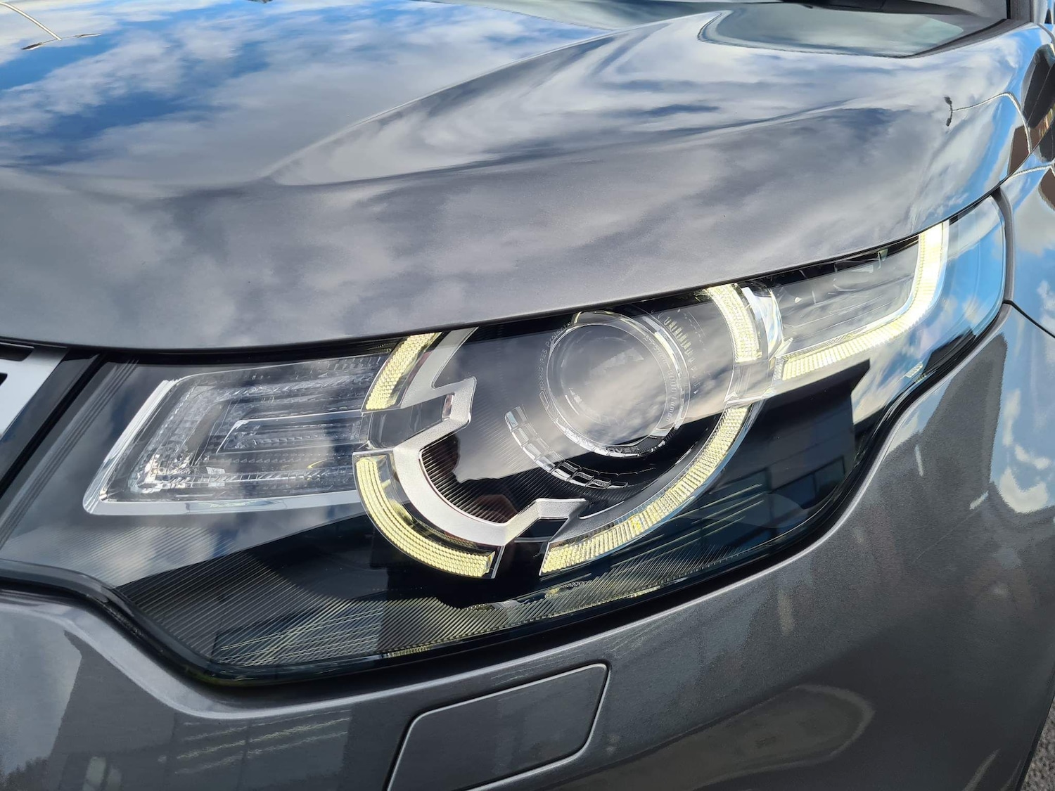 Used Land Rover Discovery Sport for sale - 64759976: Photo 25