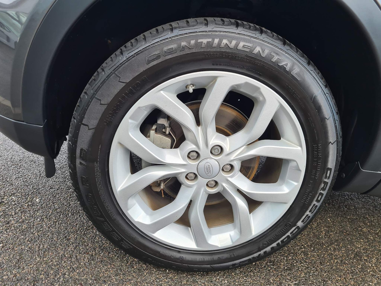 Used Land Rover Discovery Sport for sale - 64759976: Photo 27