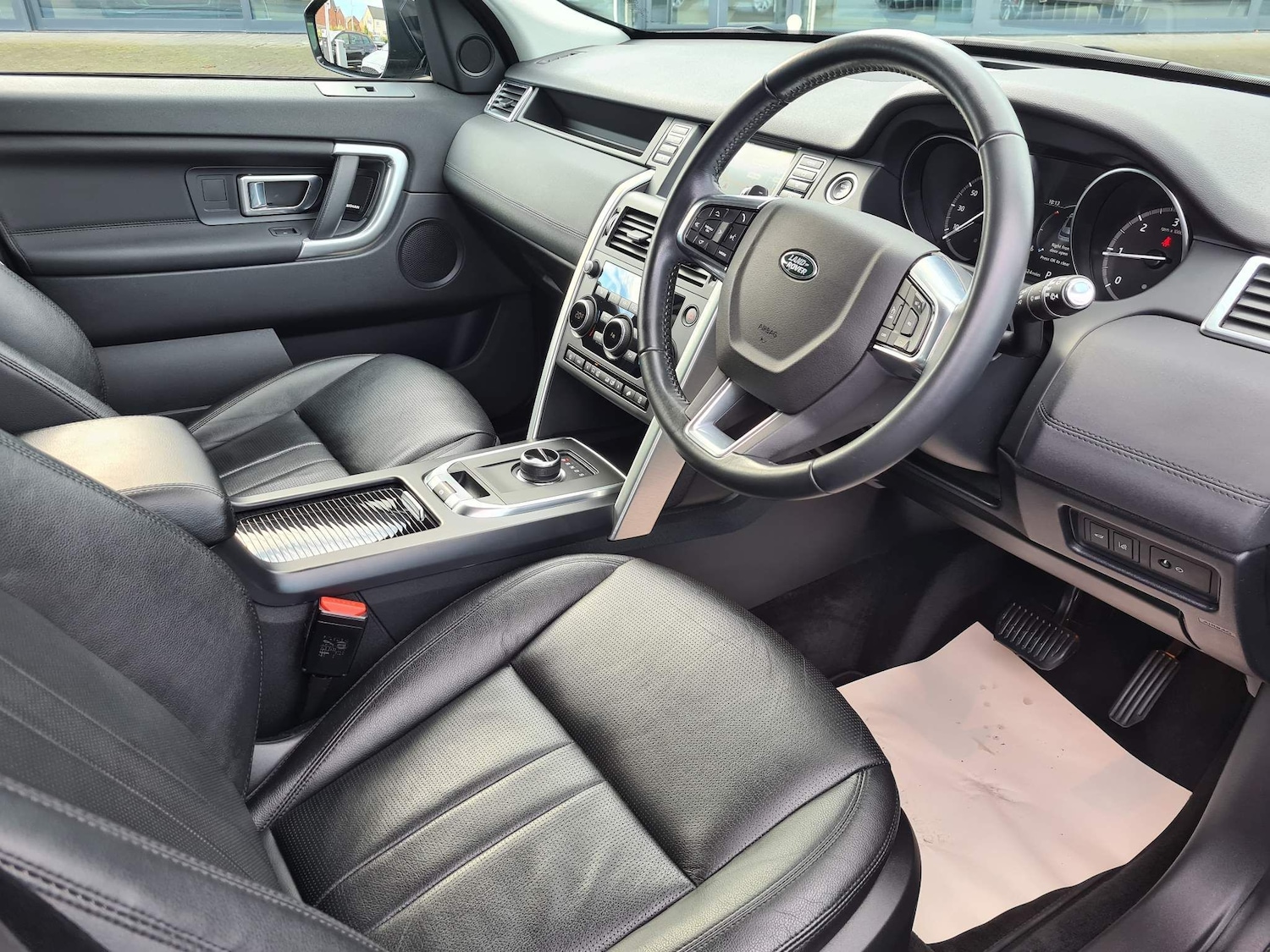 Used Land Rover Discovery Sport for sale - 64759976: Photo 38