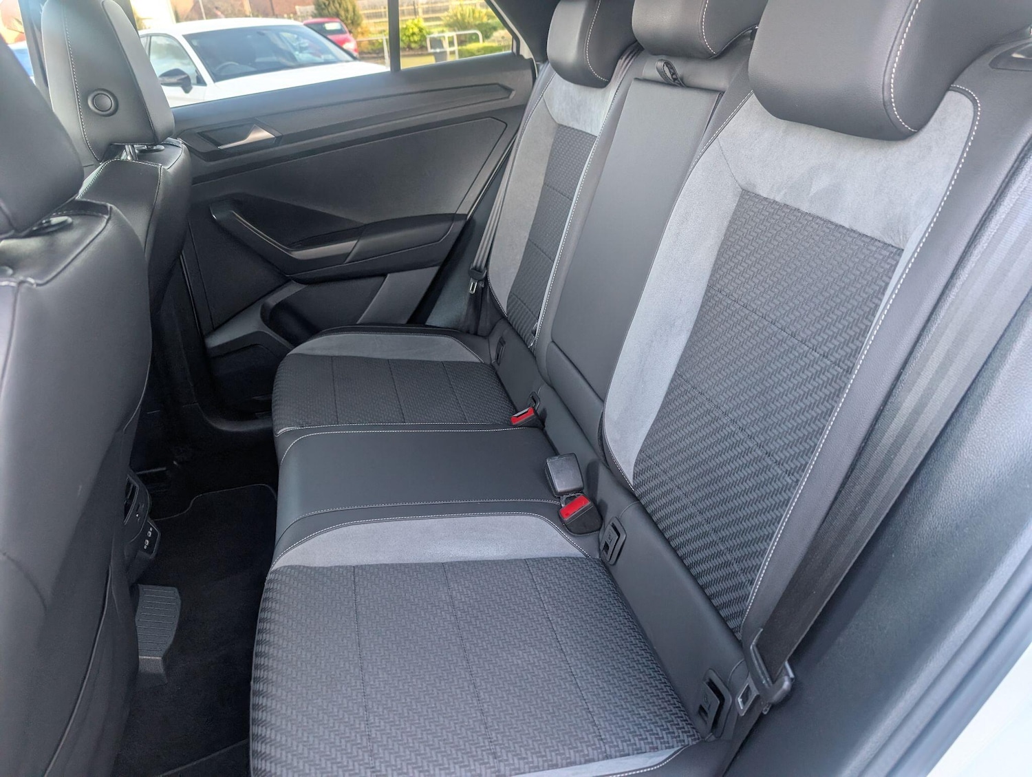 Used Volkswagen T-Roc 2021 for sale - 77427626: Photo 34