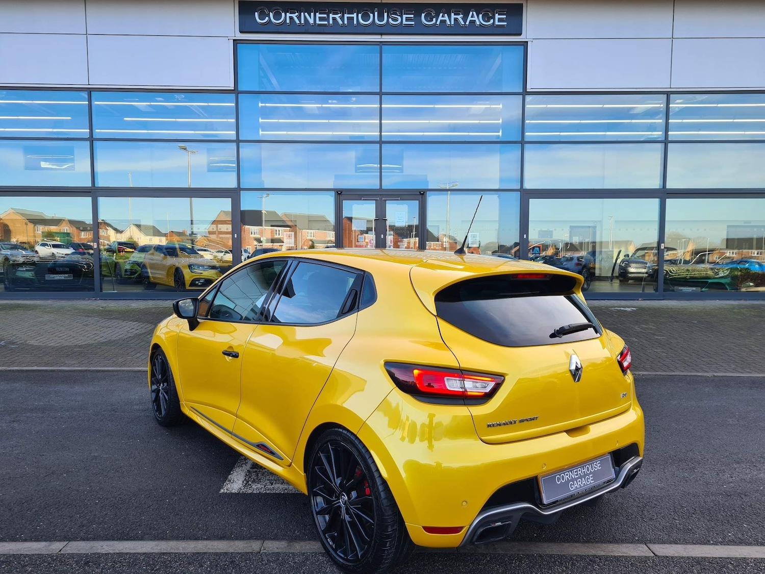 Used Renault Clio for sale - 65670718: Photo 10