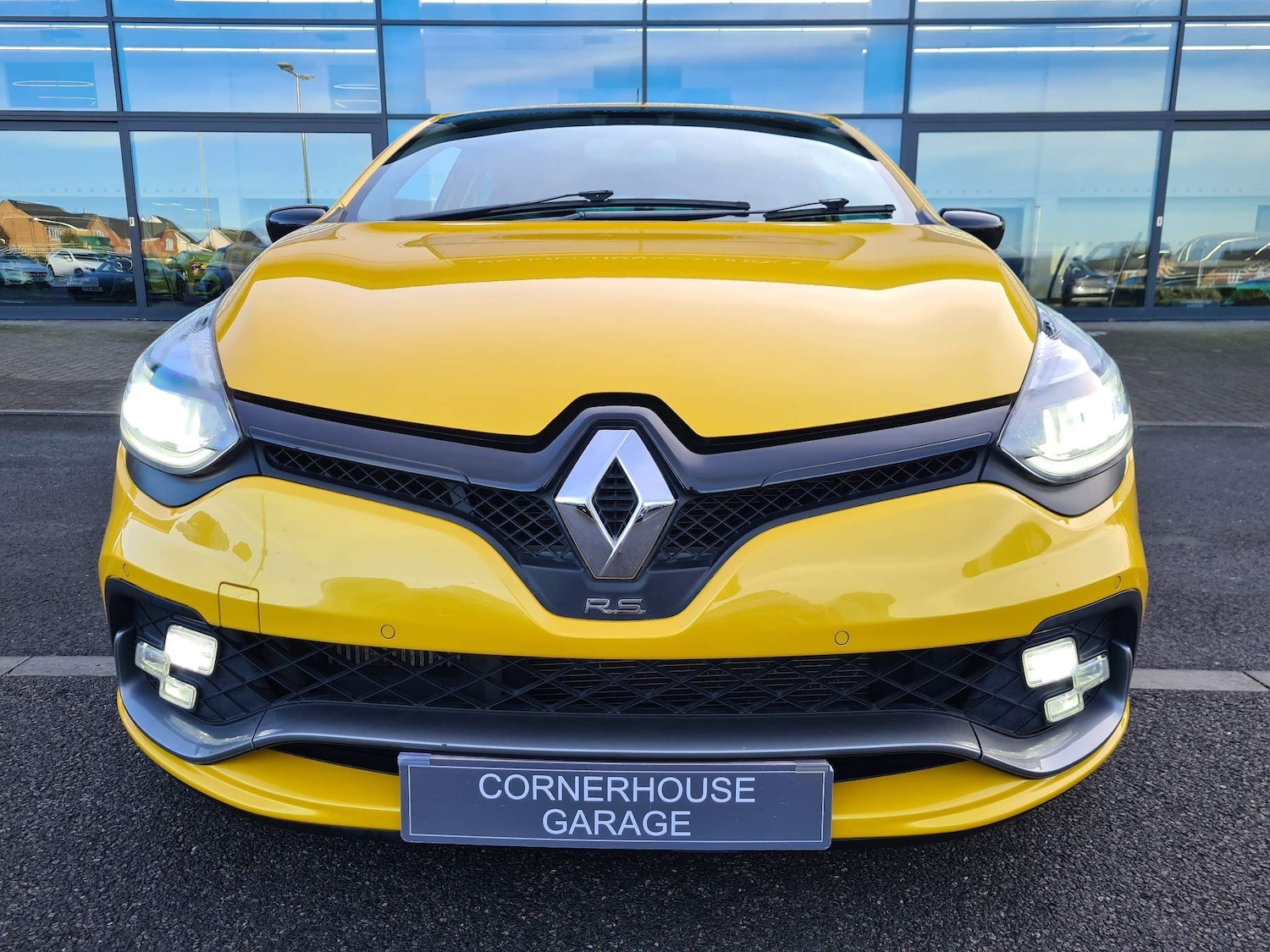 Used Renault Clio for sale - 65670718: Photo 40