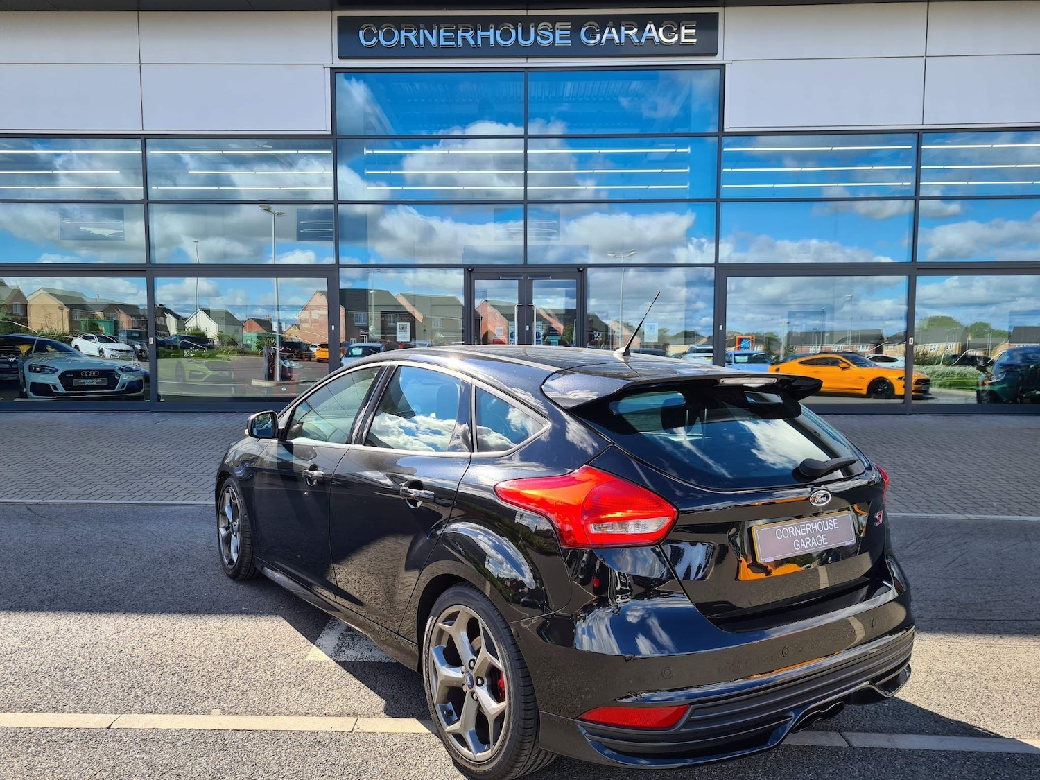 Used Ford Focus 2015 for sale - 63995605: Photo 9