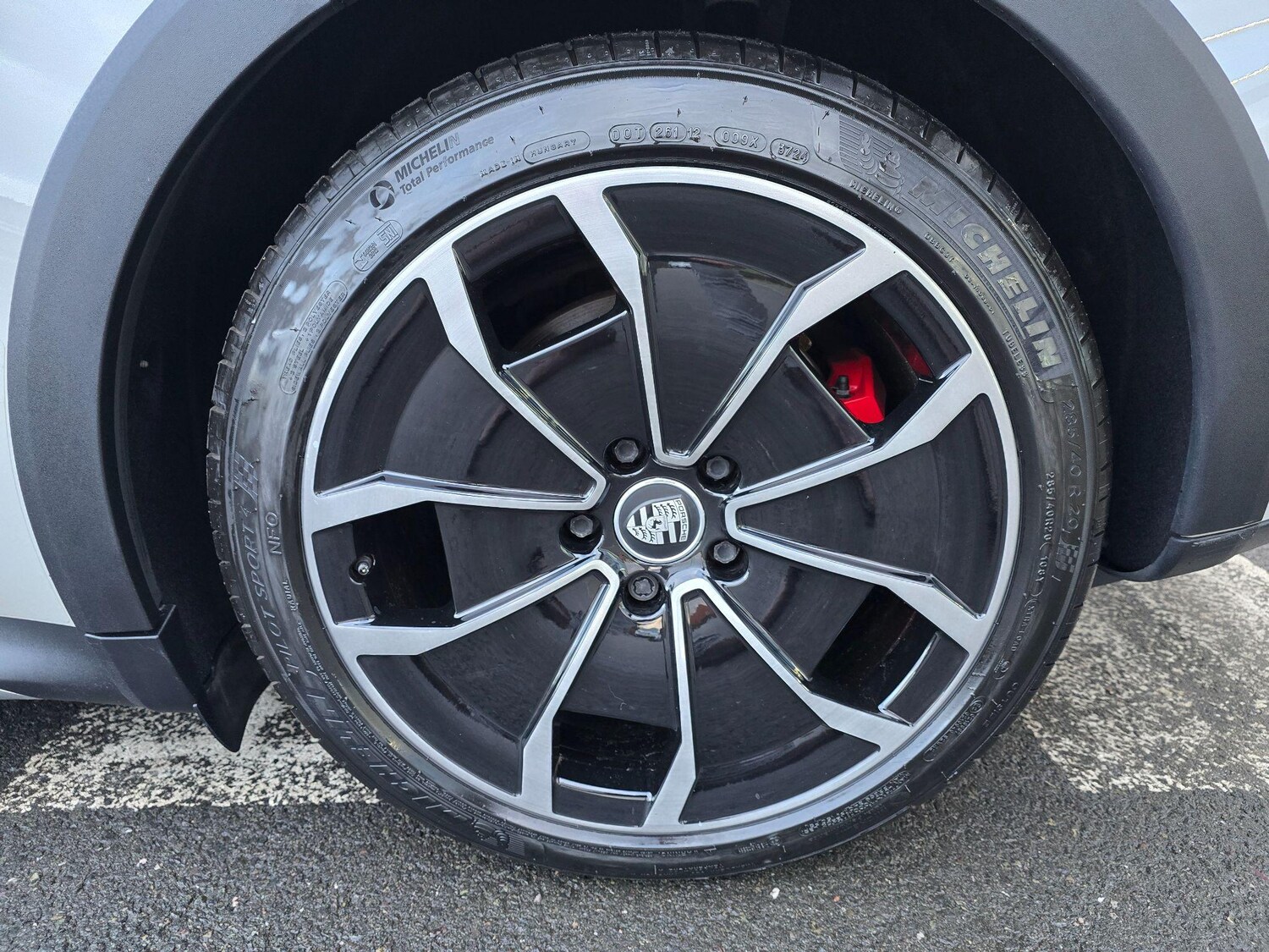 Used Porsche Taycan 2021 for sale - 77427592: Photo 22