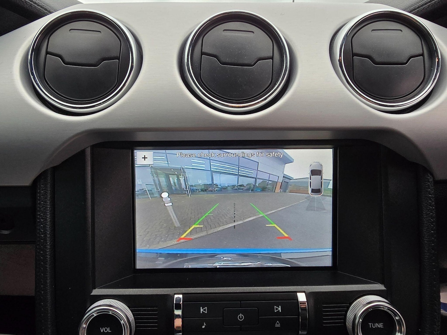 Used Ford Mustang 2017 for sale - 77612362: Photo 2