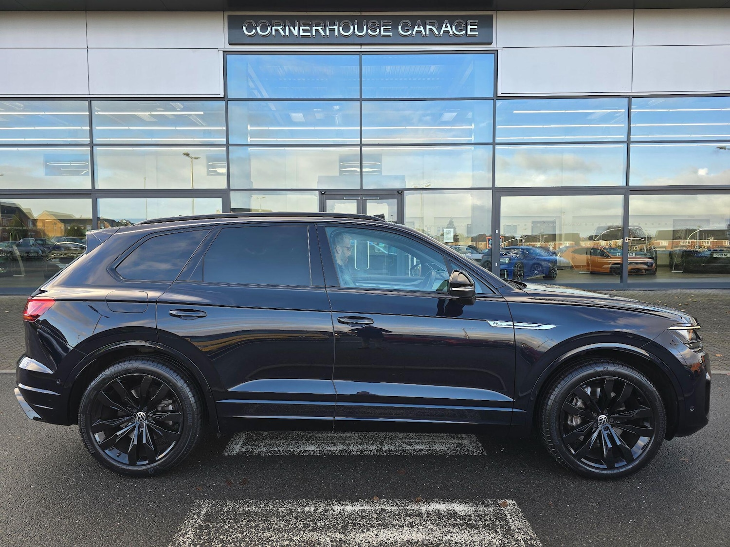 Used Volkswagen Touareg 2020 for sale - 77427629: Photo 19