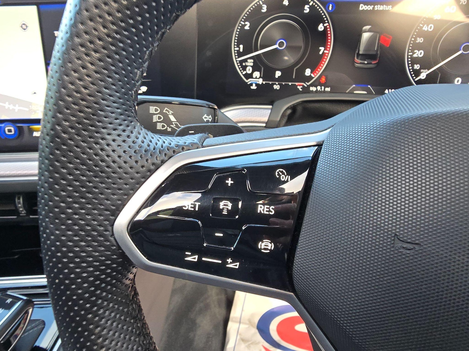 Used Volkswagen Touareg 2020 for sale - 77427629: Photo 37