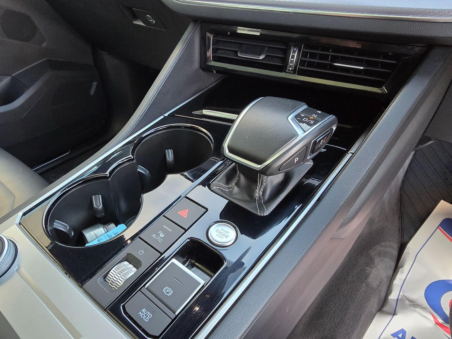 Used Volkswagen Touareg 2020 for sale - 77427629: Photo 47