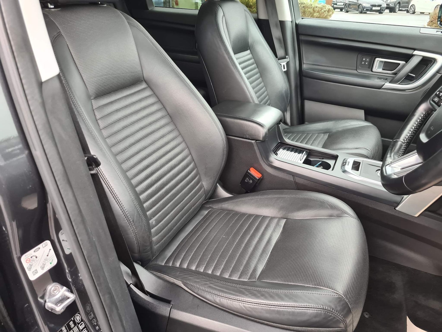 Used Land Rover Discovery Sport 2016 for sale - 65360924: Photo 18