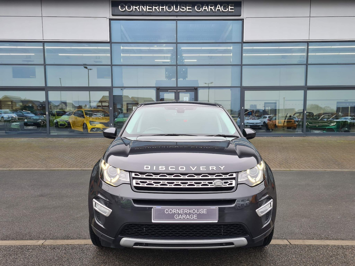 Used Land Rover Discovery Sport 2016 for sale - 65360924: Photo 5
