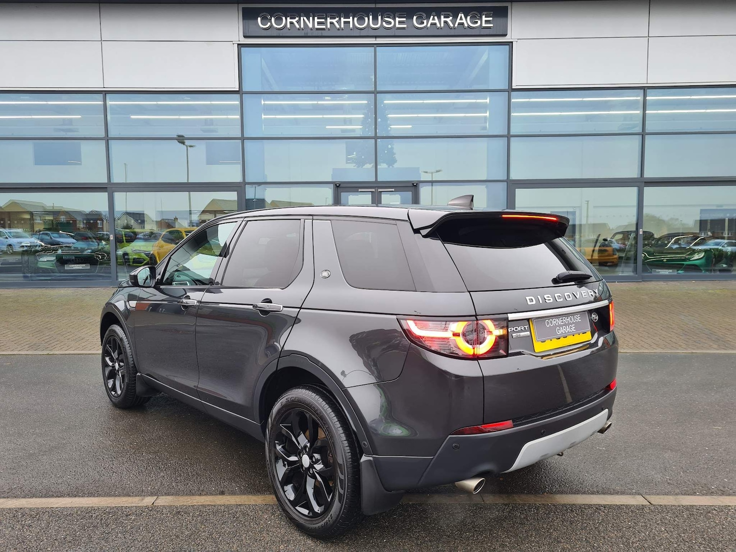 Used Land Rover Discovery Sport 2016 for sale - 65360924: Photo 8