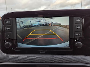 Used Hyundai i10 2020 for sale - 77424923: Photo