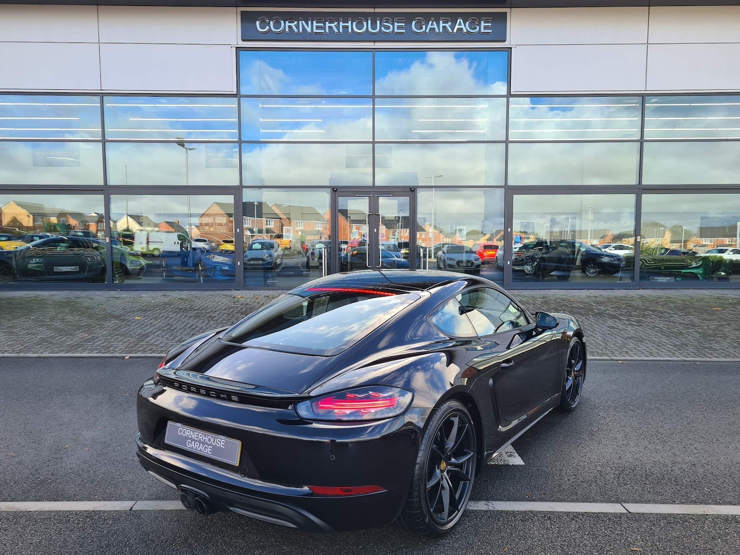 Used Porsche 718 Cayman for sale - 64680247: Photo 12