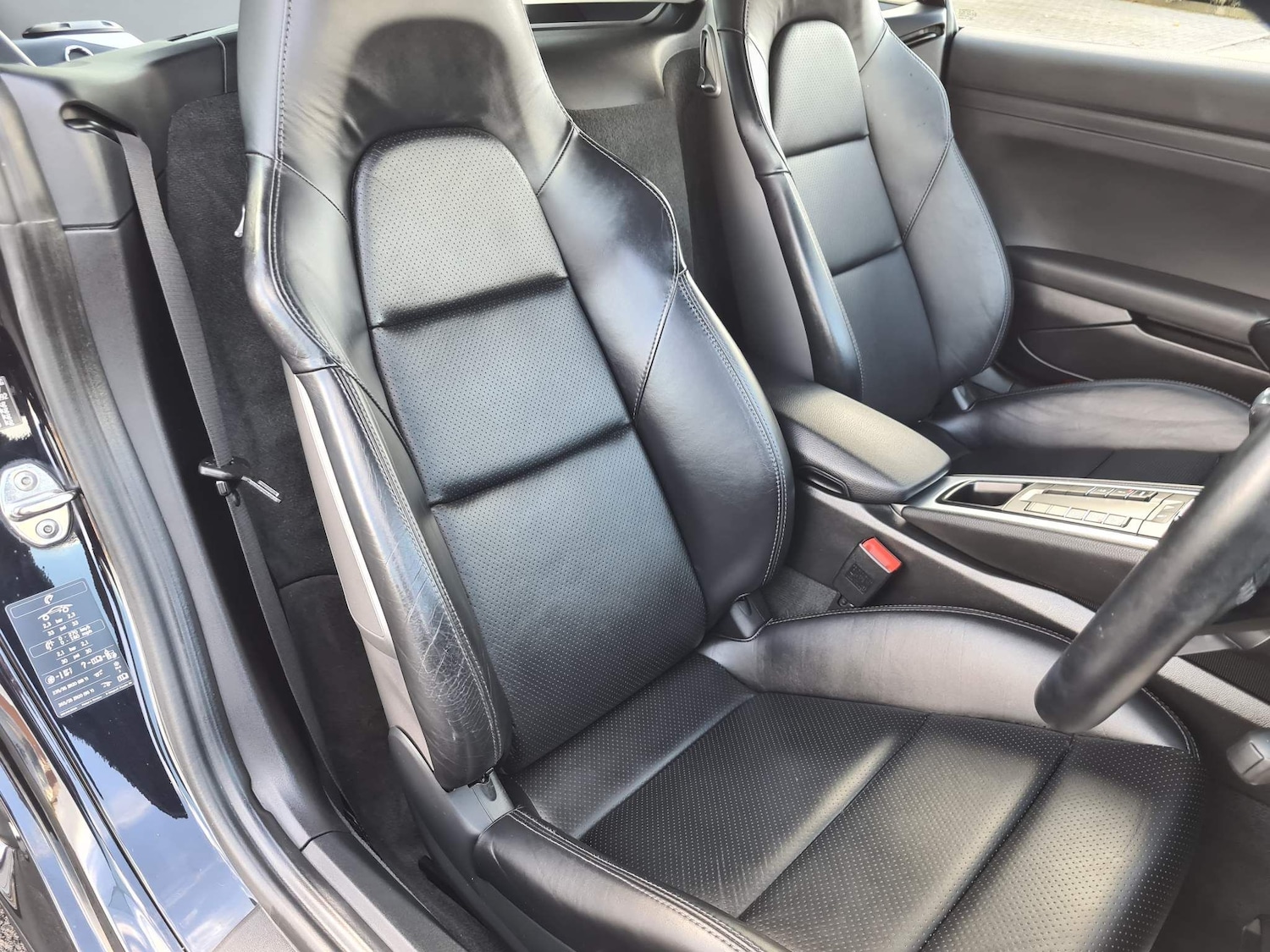 Used Porsche 718 Cayman for sale - 64680247: Photo 17