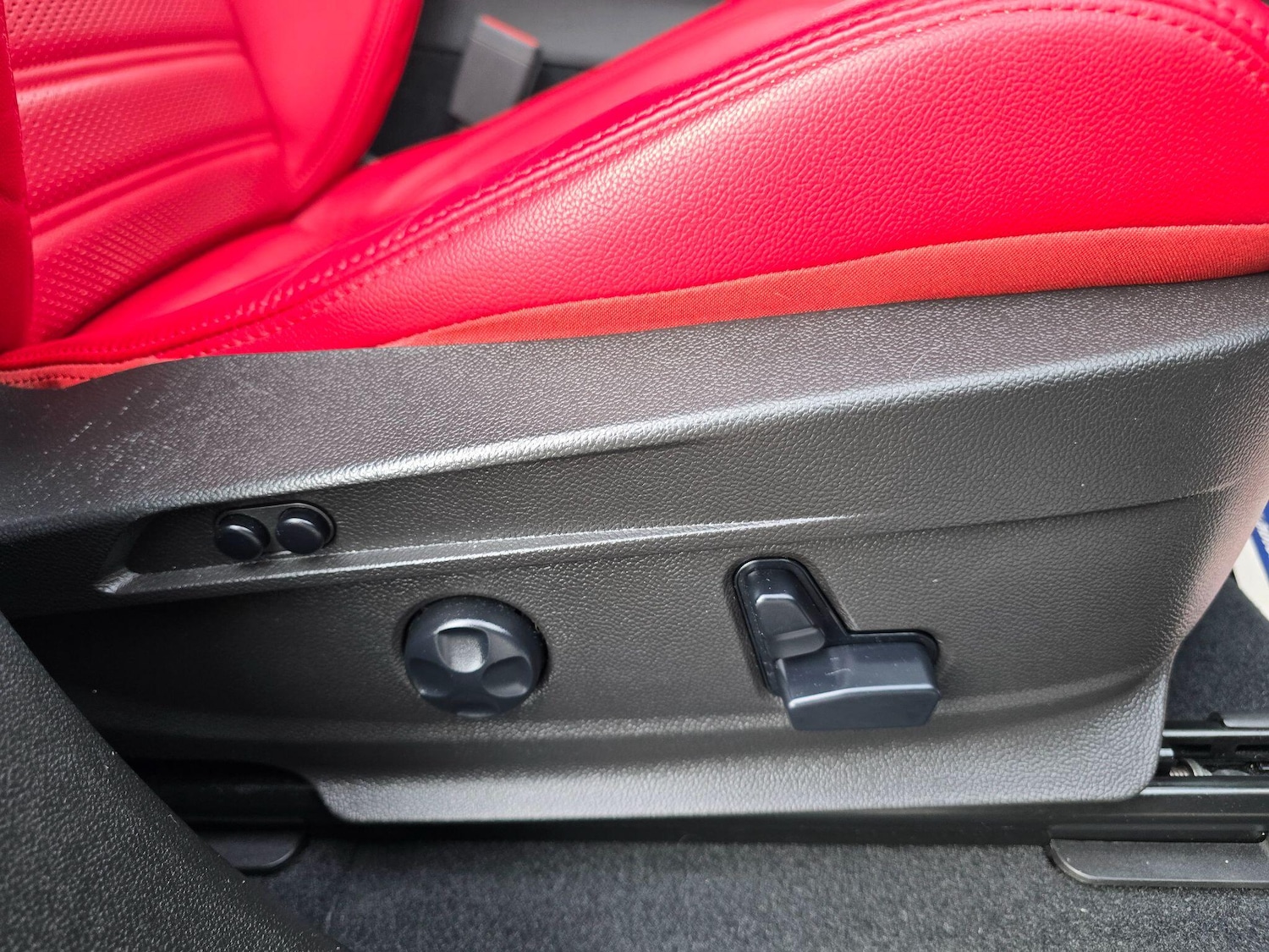 Used Alfa Romeo Stelvio for sale - 77672010: Photo 2