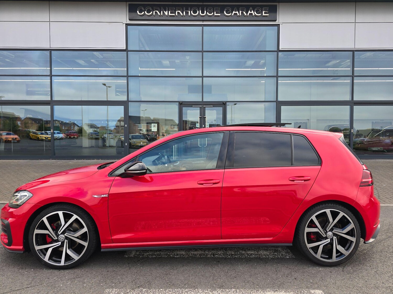 Used Volkswagen Golf 2017 for sale - 77784562: Photo 13