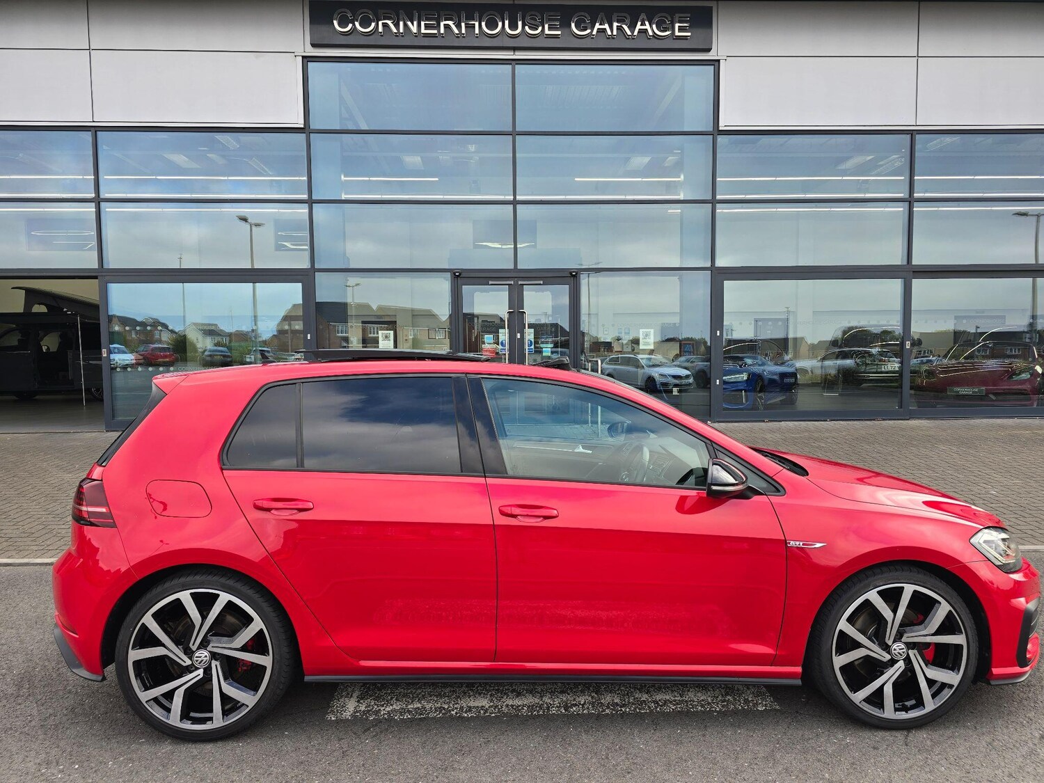 Used Volkswagen Golf 2017 for sale - 77784562: Photo 18