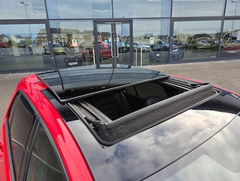 Used Volkswagen Golf 2017 for sale - 77784562: Photo